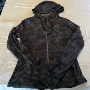 Lululemon hooded define Nulu jacket